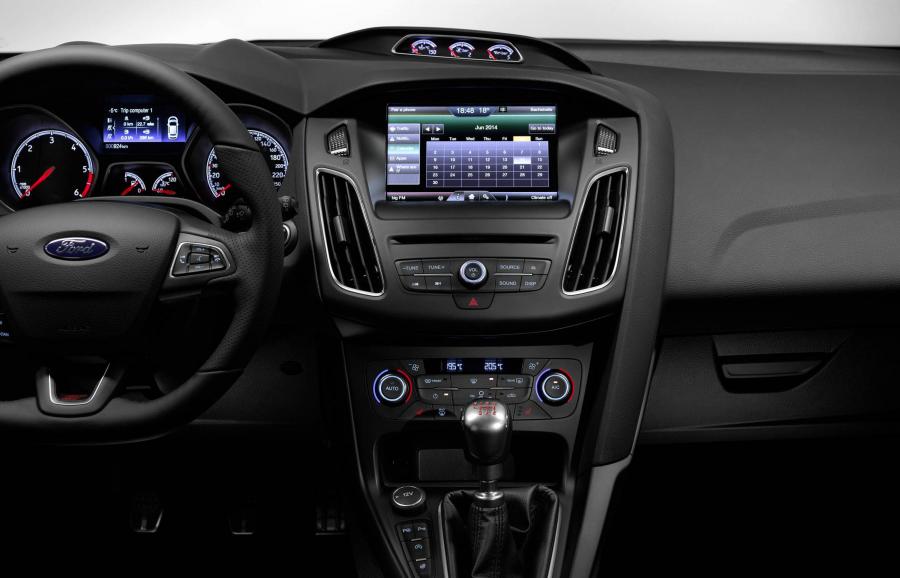  Ford Focus ST 2014 года  (фото 7 из 60)